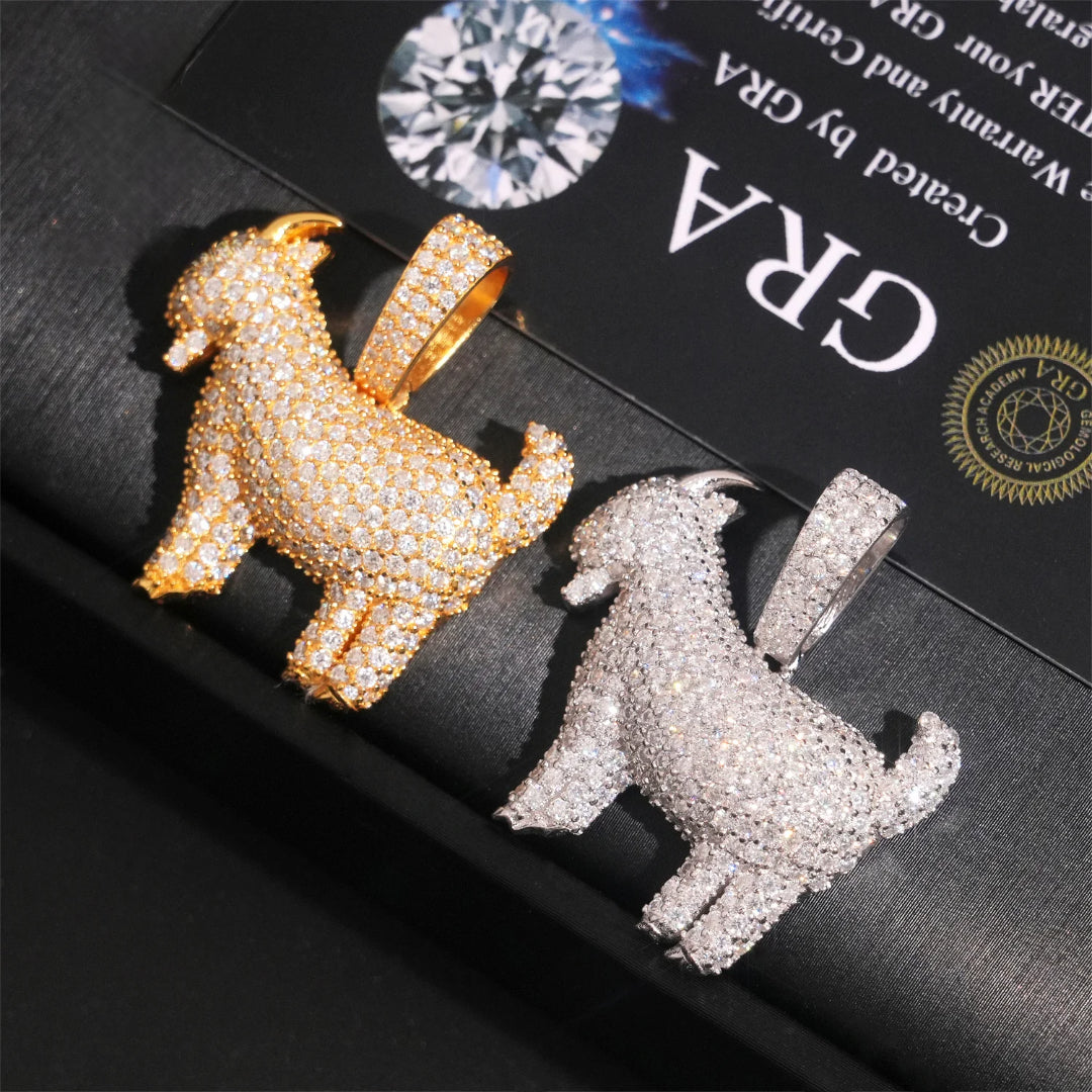 GOAT Pendant in 925 Silver – Moissanite Iced Out Statement Piece